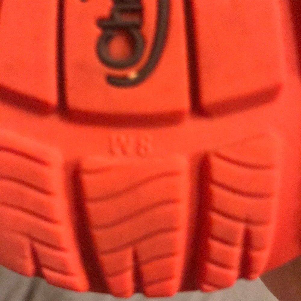 Chacos! - Picture 2 of 7